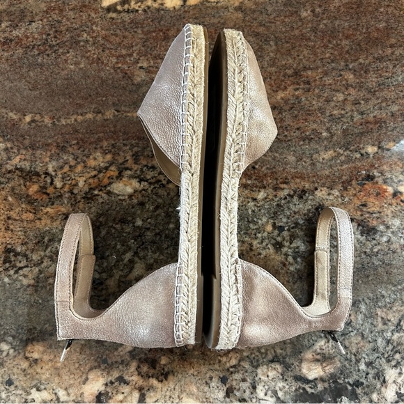 NEW $140~Eileen Fisher~LALA Gold Leather Ankle Strap Espadrille Flats~8/8.5 - Picture 7 of 11